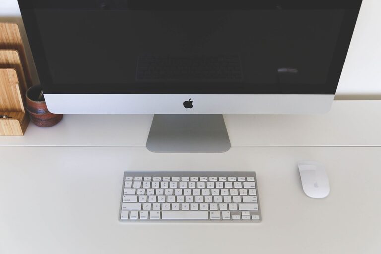 Practical Tips for Organizing a Clutter-Free Home Office Space